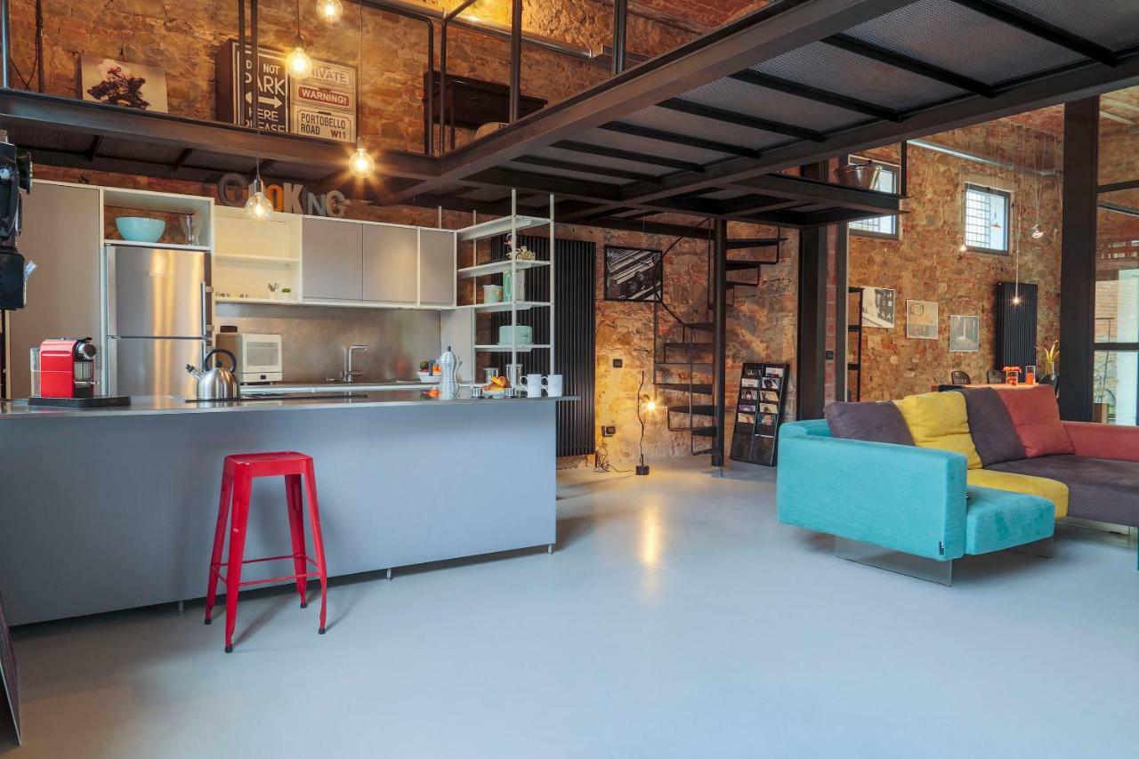 The Loft Unique Designed Apartment ฟลอเรนซ์ ภายนอก รูปภาพ